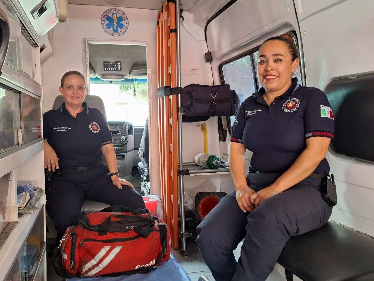 Paramédicas de Bomberos de León salvan vidas y luchan por sus familias