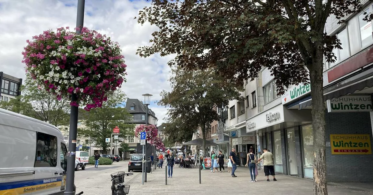 Mönchengladbach: Unbekannter Toter in Rheydter Innenstadt - Polizei bittet um Mithilfe