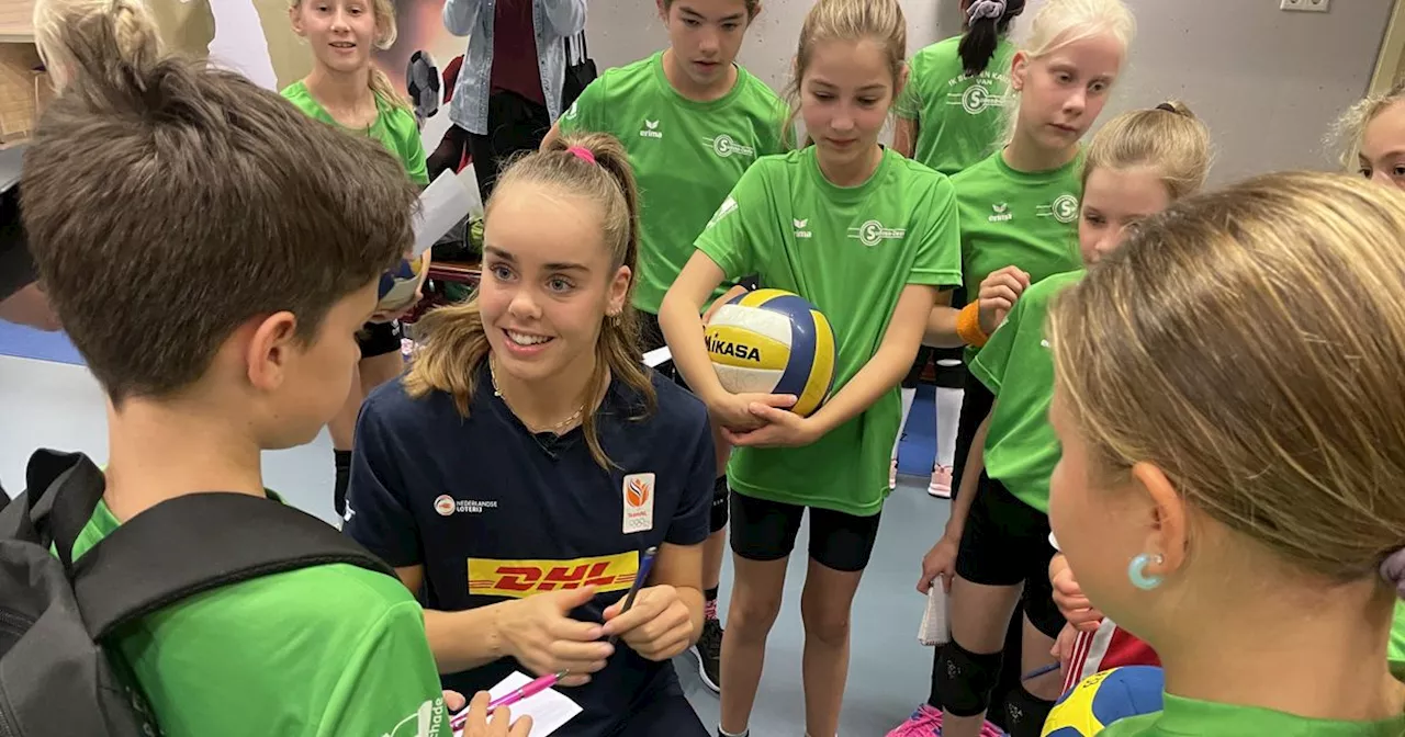 Nederlandse volleybalsters verslaan concurrent Duitsland, grote rol voor Drentse Marring