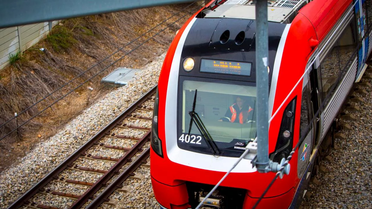 Man arrested after four women assaulted on Adelaide train