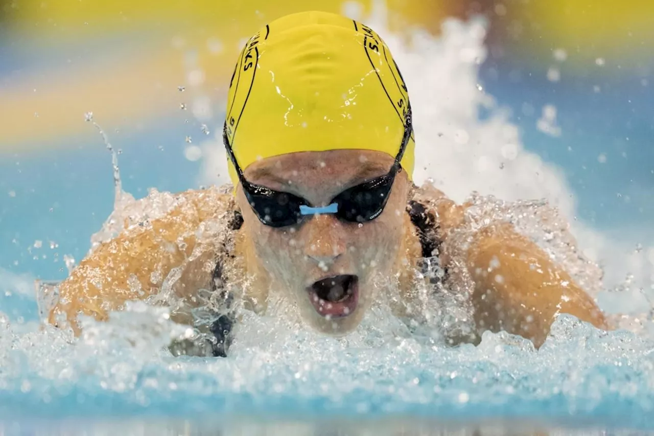 Toronto's Summer McIntosh victorious in 200-metre butterfly at Olympic trials