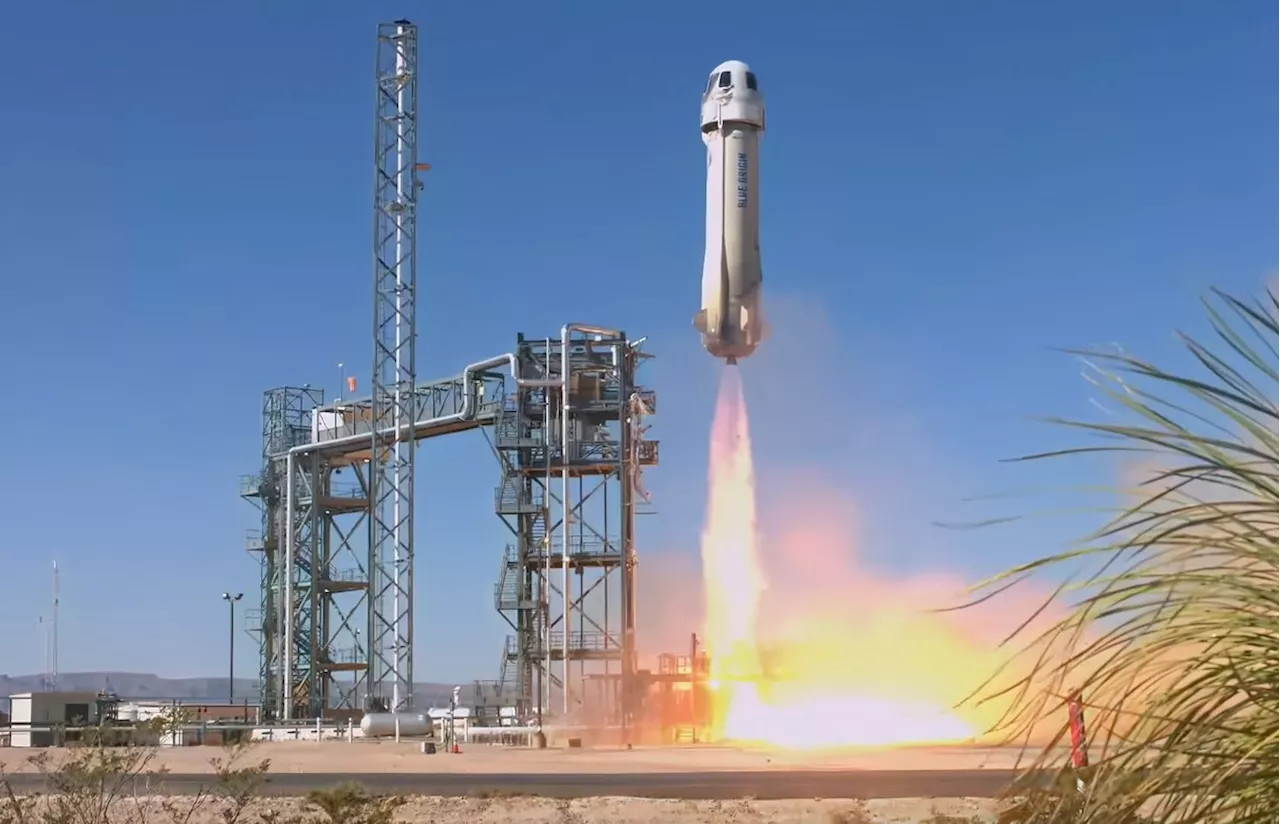 Blue Origin realiza seu sétimo voo de turismo espacial com capitão de 90 anos a bordo