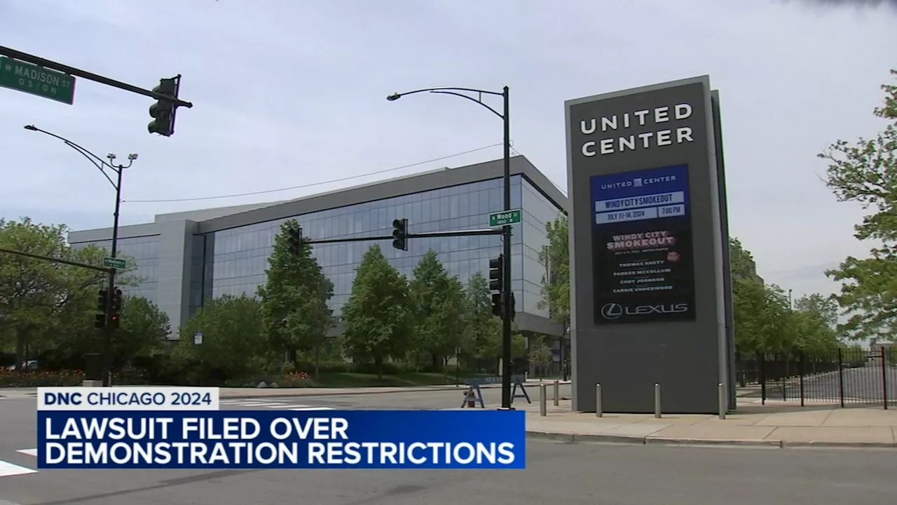 Abortion rights groups sue Chicago over permit to protest outside United Center during DNC