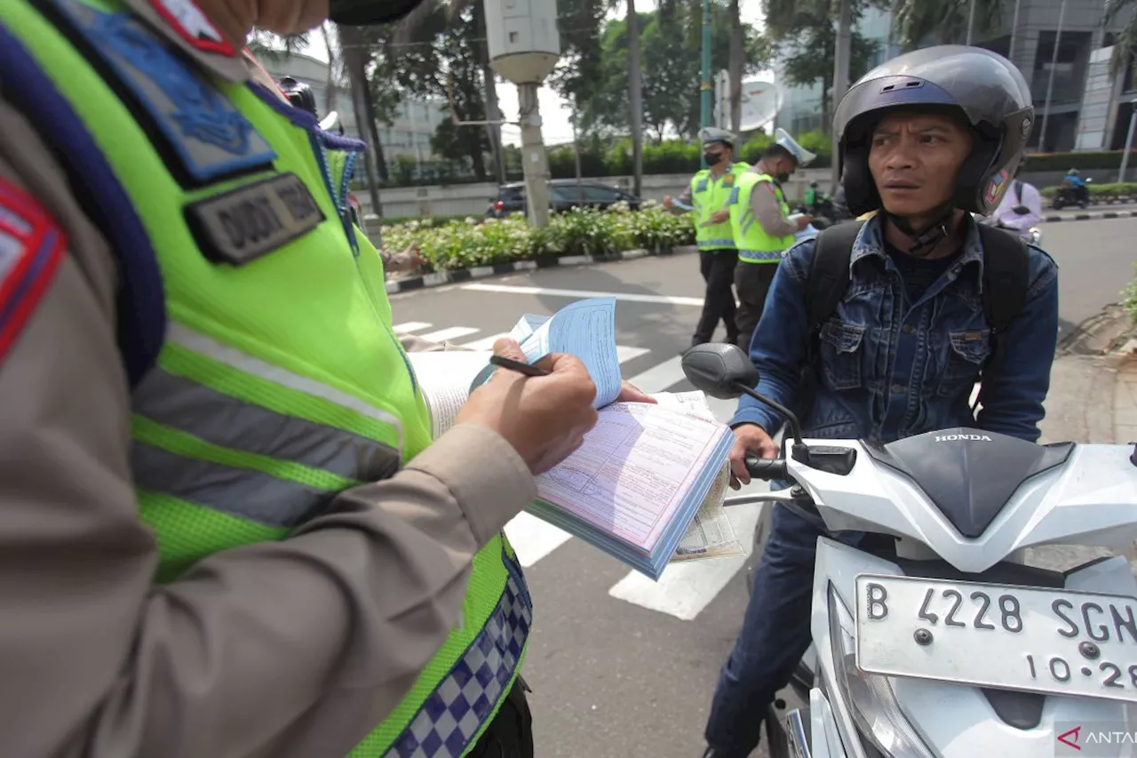 Layanan SIM Keliling buka di lima lokasi di Jakarta