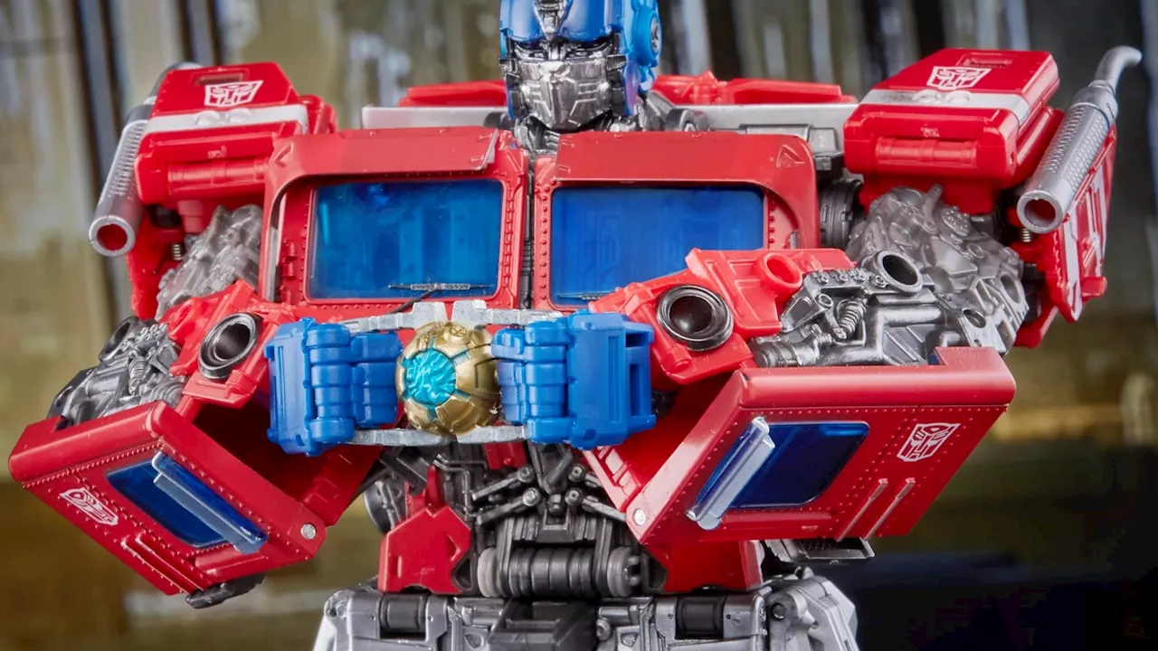 Transformers Movie Masterpiece Optimus Prime Rolls Out from Hasbro 