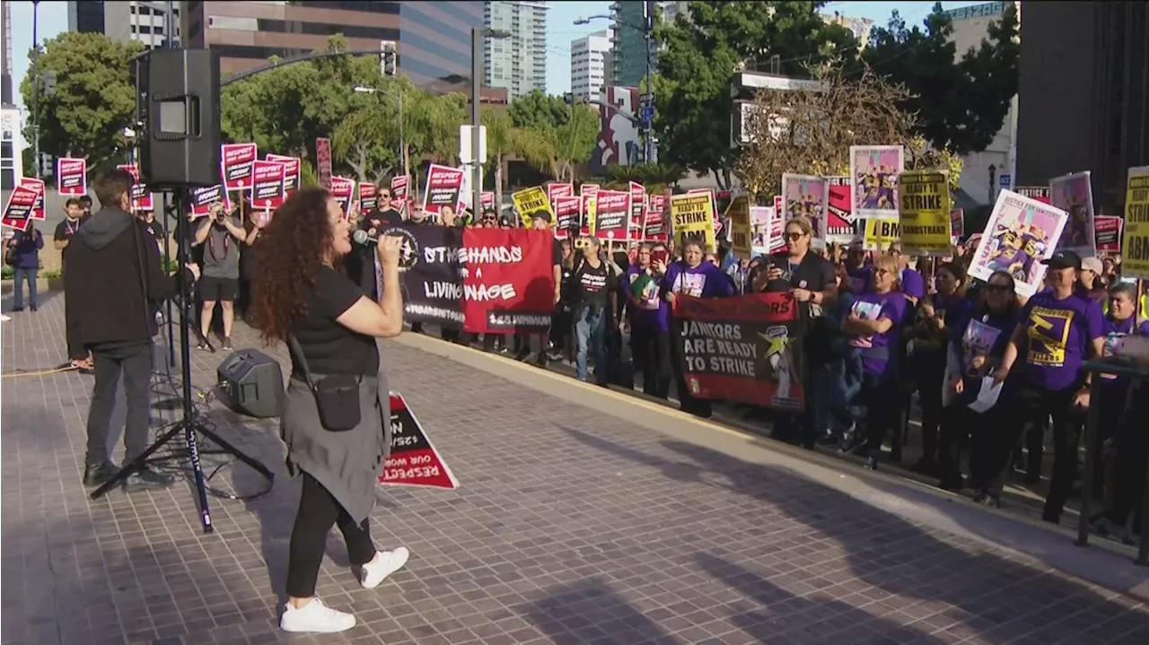 San Diego's service workers demand $25 minimum wage