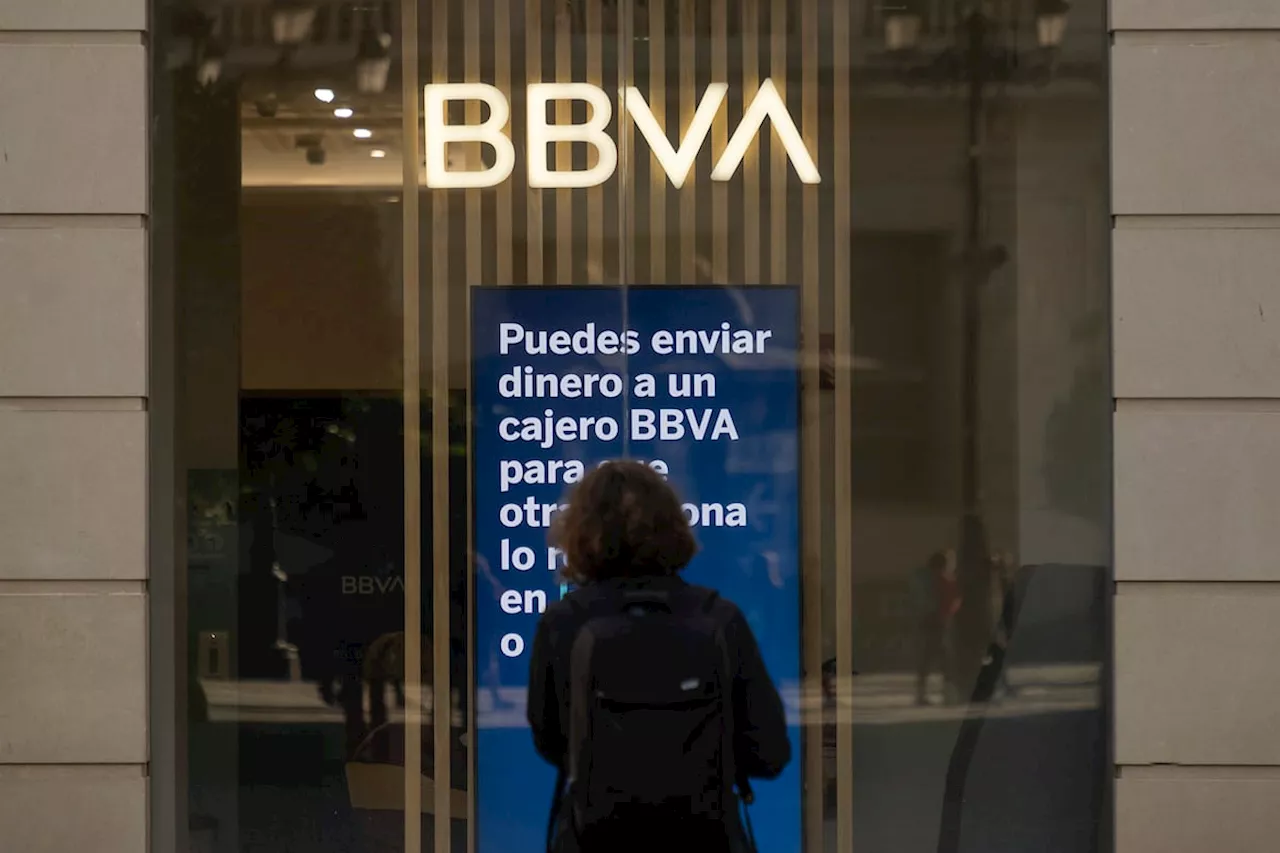 BBVA prolonga la caída en Bolsa y Sabadell se dispara hasta un 8%