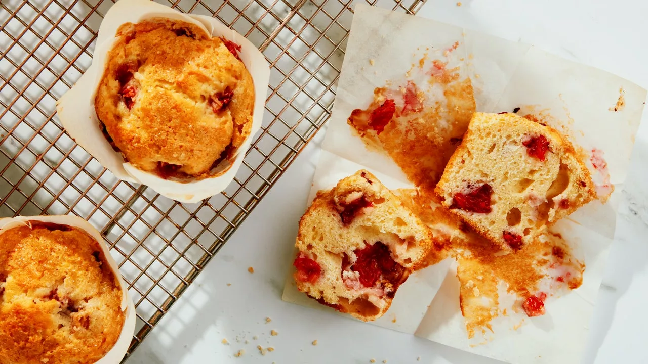 Strawberry Muffins