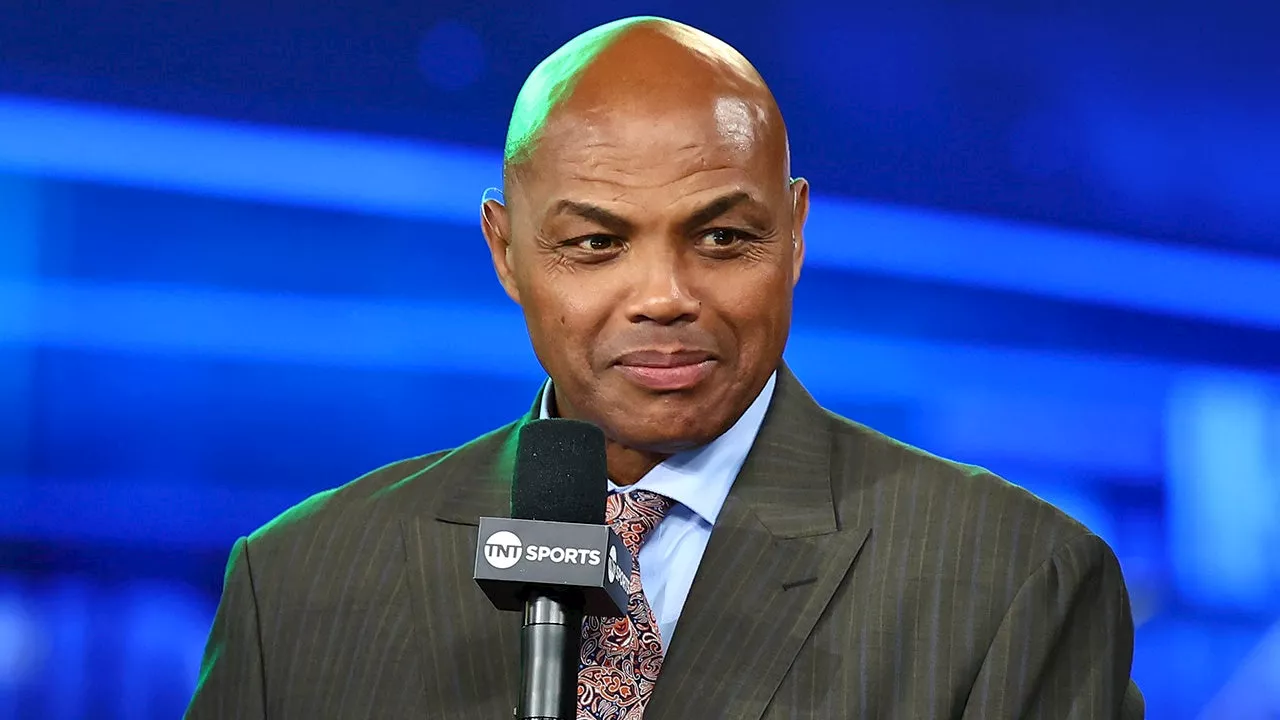 Charles Barkley fires shot at NBA media over head coaching rumors: 'Do your damn job'