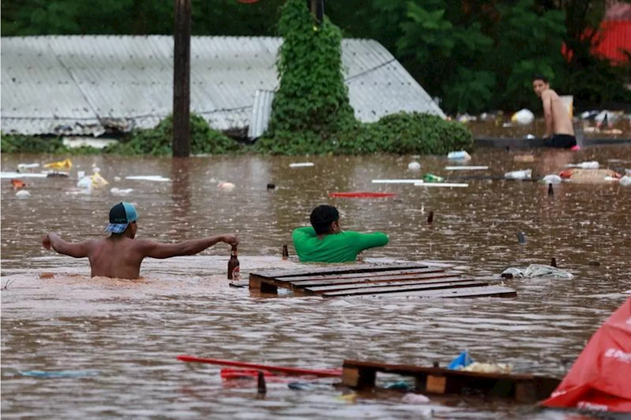 Death toll from rains in southern Brazil climbs to 13