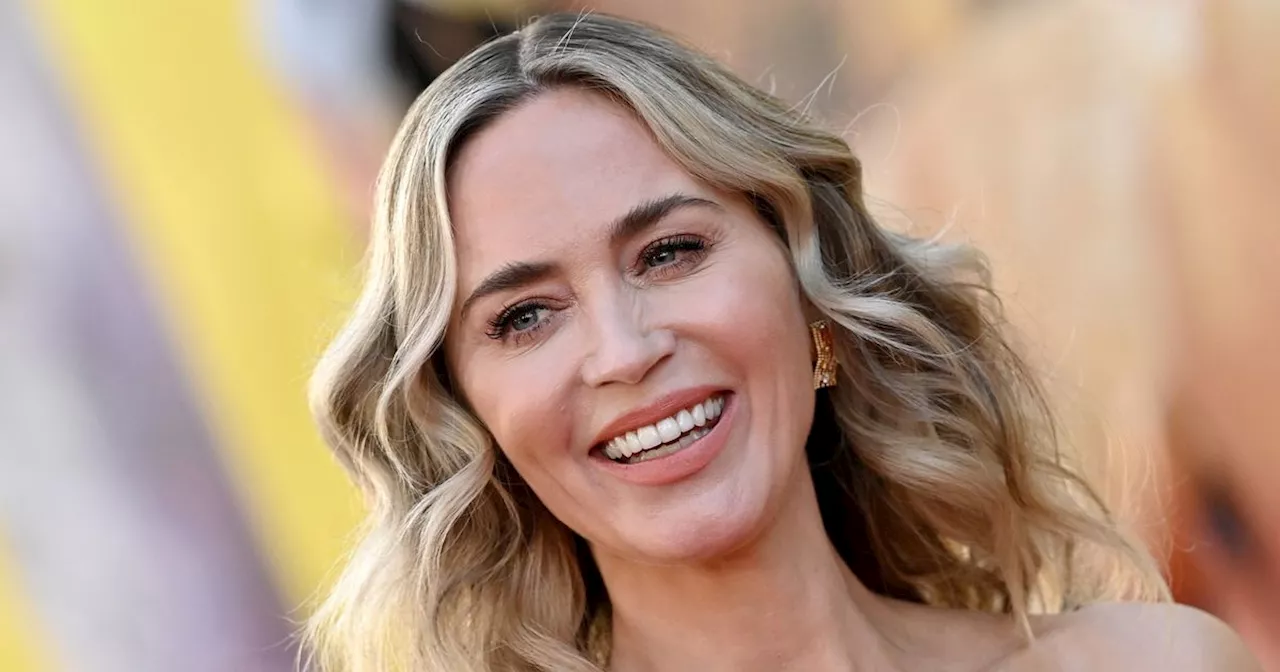 Emily Blunt Shares The 'Best Thing' Taylor Swift Said To Her Daughter