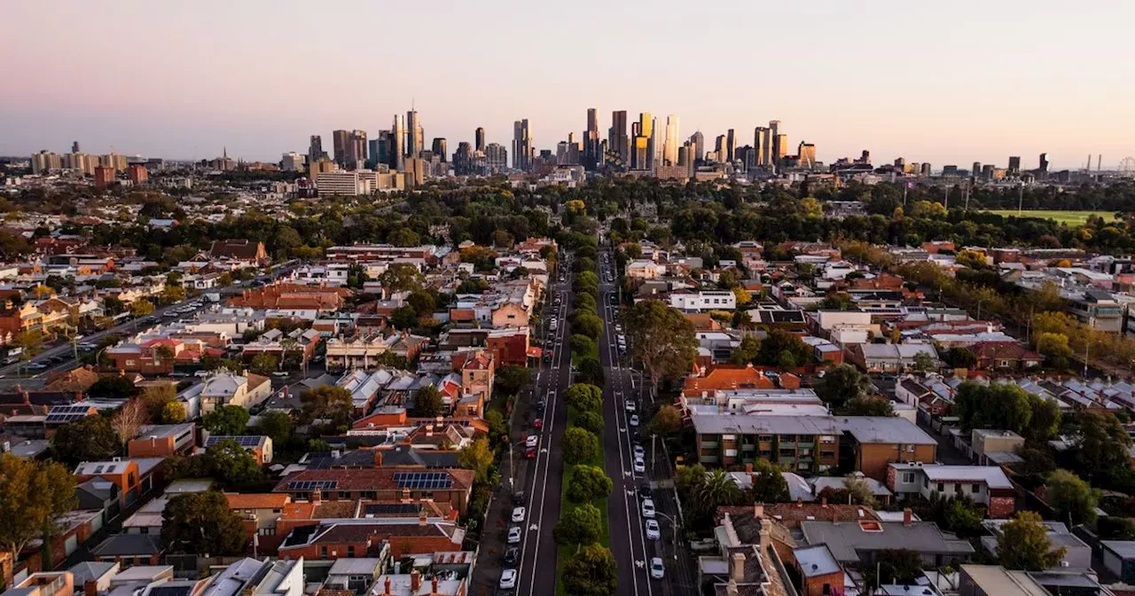 Three Irish men arrested following over 60 alleged burglaries across Melbourne