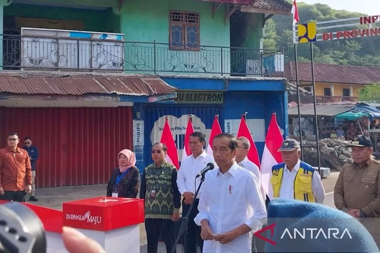 Jokowi Resmikan 5 Inpres Jalan Daerah NTB