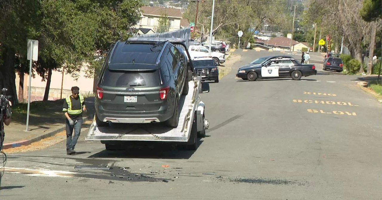 Shootout between cars in Oakland leads to wreck involving innocent bystanders