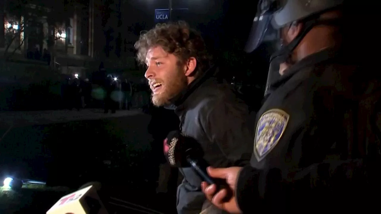 Los Angeles, la polizia fa irruzione nel campus di Ucla e arresta manifestanti filo-palestinesi