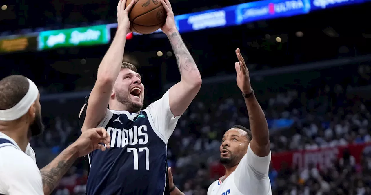 Lesionado y enfermo, Luka Doncic lideró el triunfo de Mavs sobre Clippers, con 35 puntos