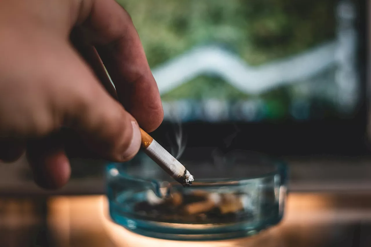 Trial finds increasing or altering smoking-cessation treatment helps persistent smokers quit