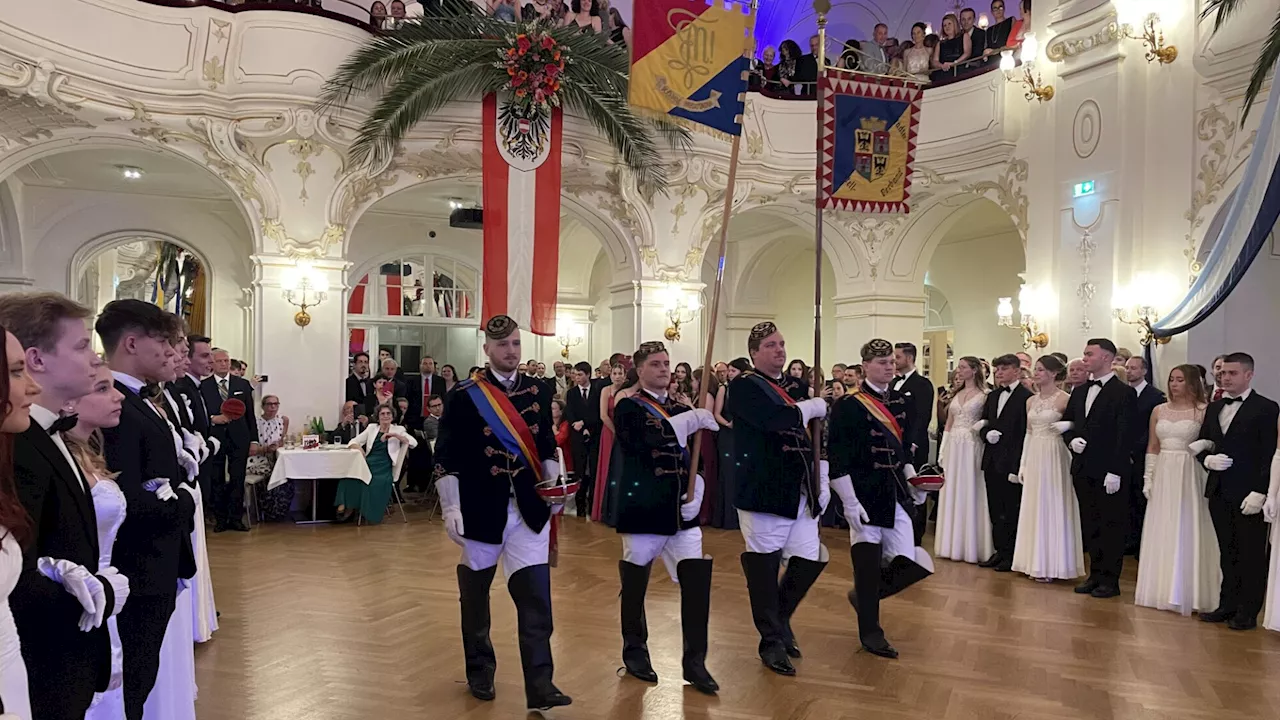 Frühlingssoiree im Wiener Neustädter Sparkassensaal