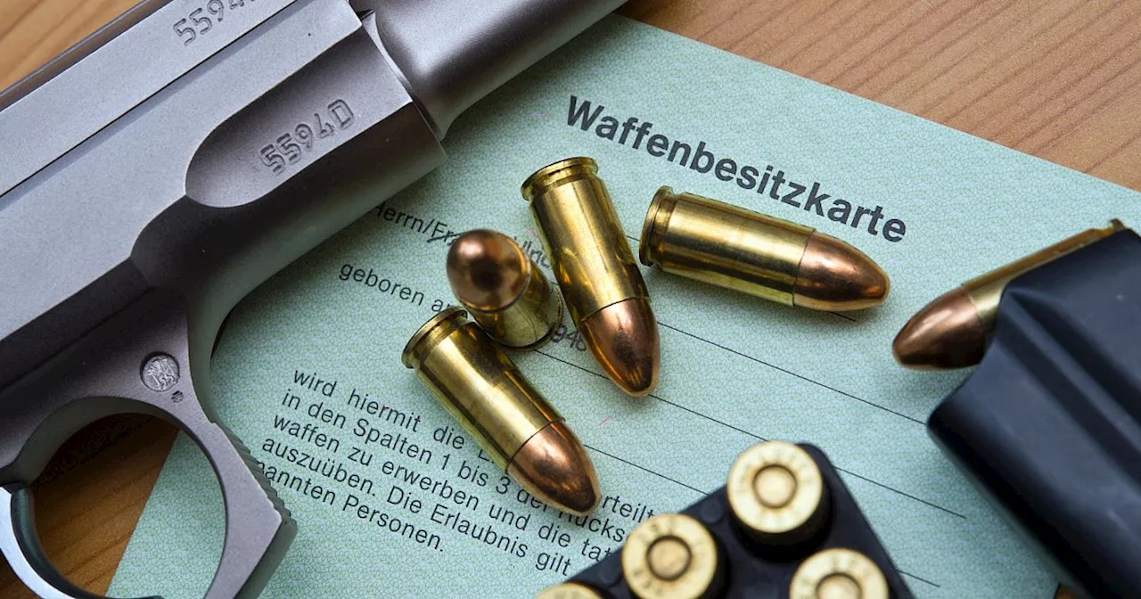 Herforder Behörde enzieht Waffen: AfD-Unterstützer klagt gegen das Land NRW