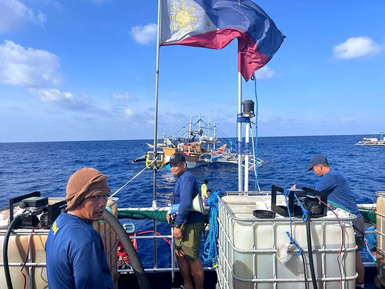 Philippine tells China: Leave Panatag Shoal now