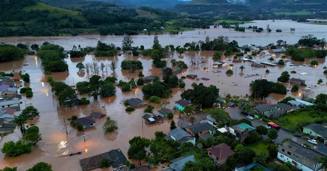 Heavy rains in big Brazil farm state disrupt soy, corn harvests in final stages