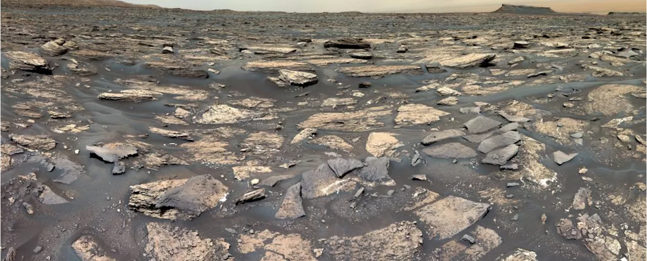 Curiosity Detects 'Habitable' Earth-Like Past on Mars, But How Did Oxygen Get There?