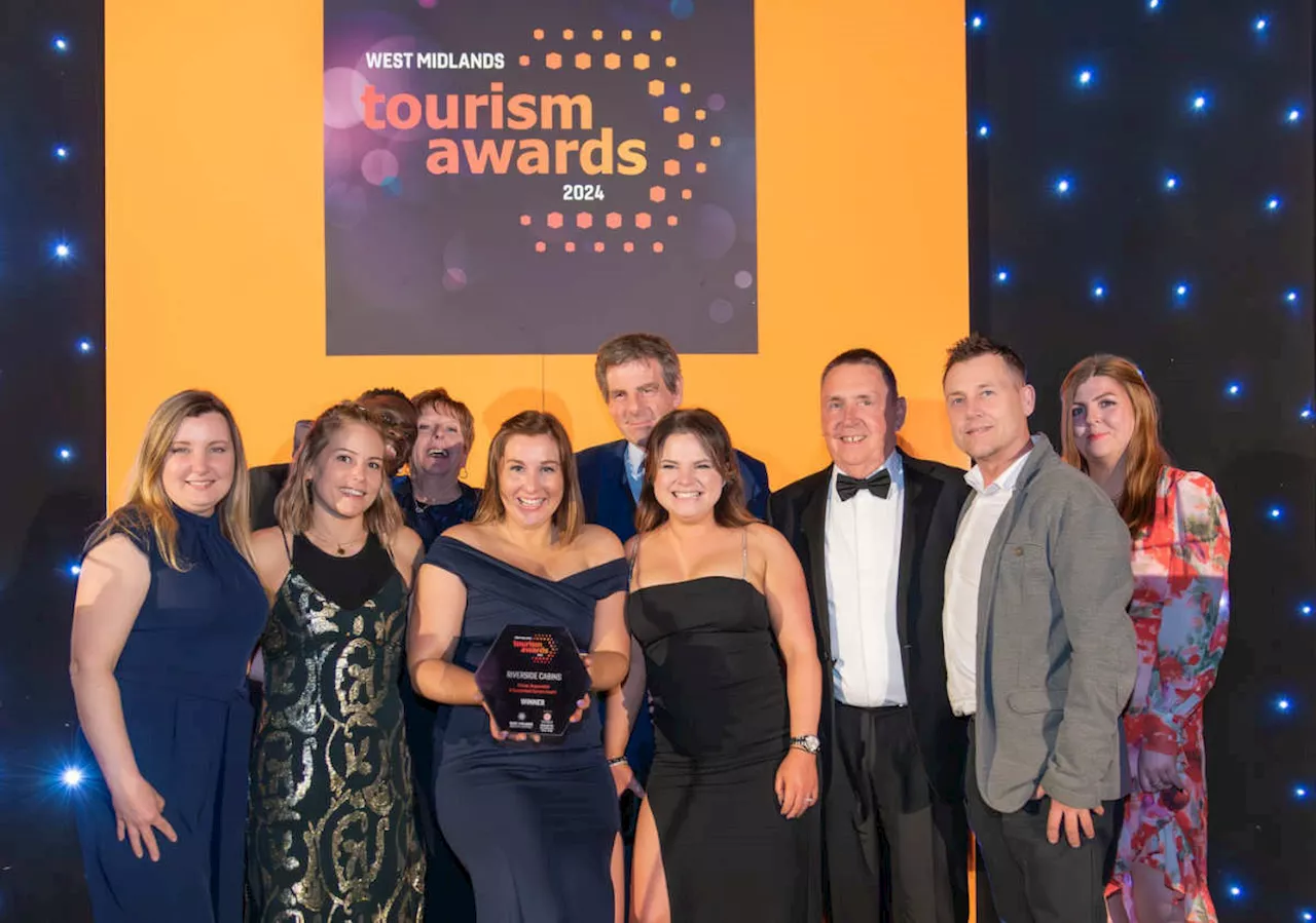 Riverside Cabins celebrate awards news