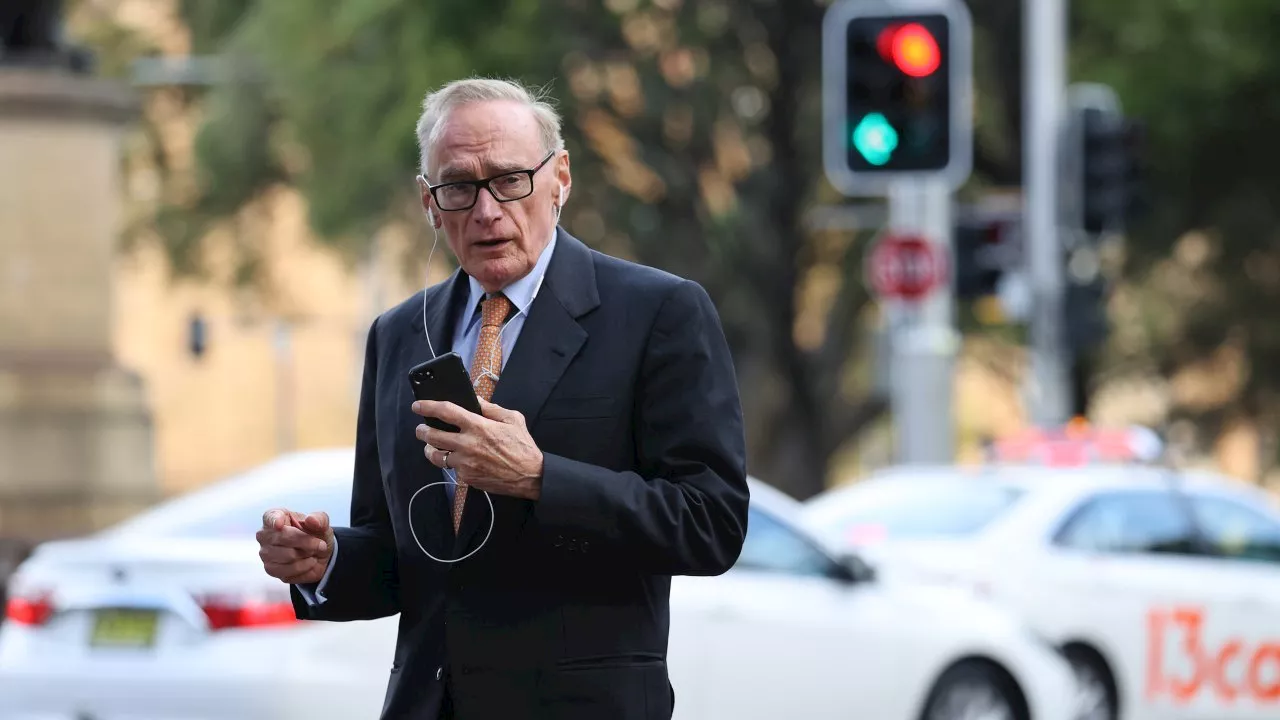 Bob Carr denies being ‘Chinese puppet’ and threatens to sue