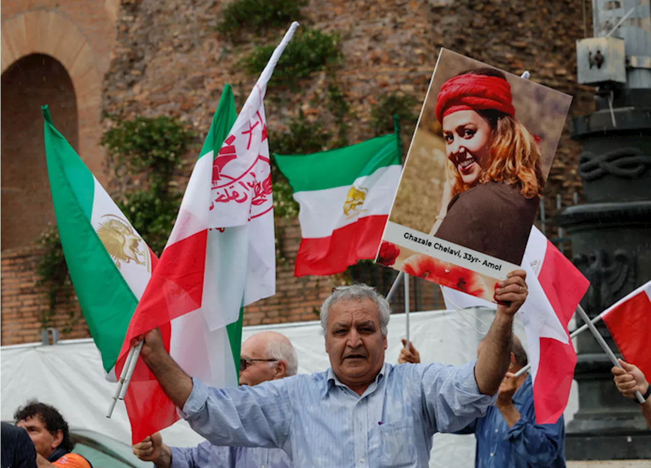 A Roma dissidenti contestano il regime iraniano