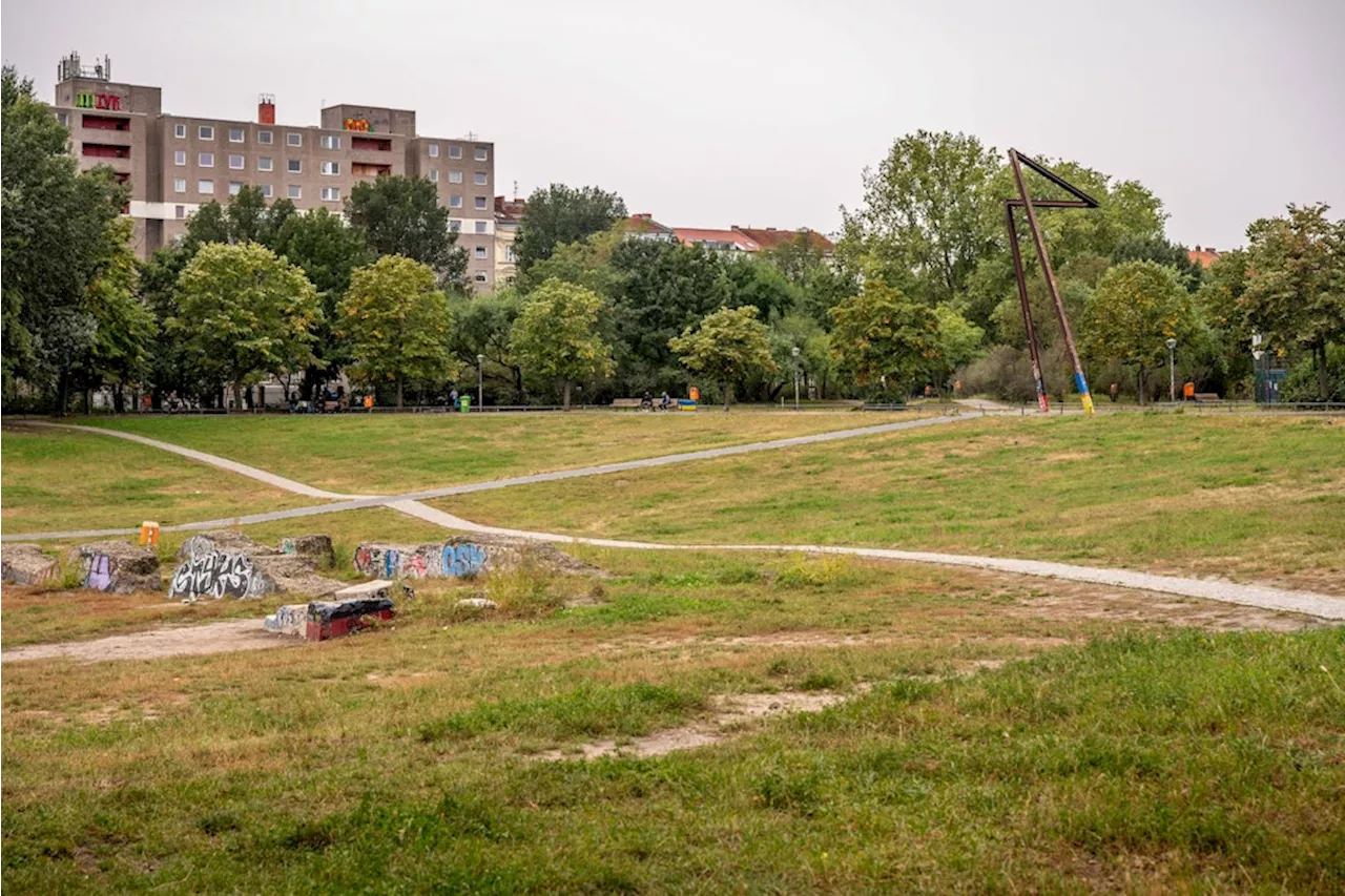 Görlitzer Park: Mann überfallen und angeschossen – Verfolgungsjagd durch den Park