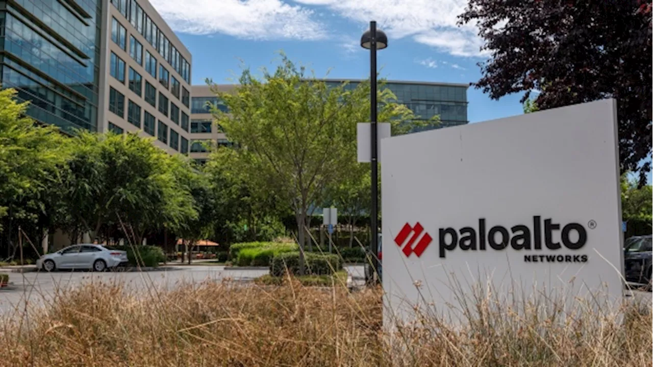 Palo Alto Networks Tumbles After Revenue Forecast Disappoints