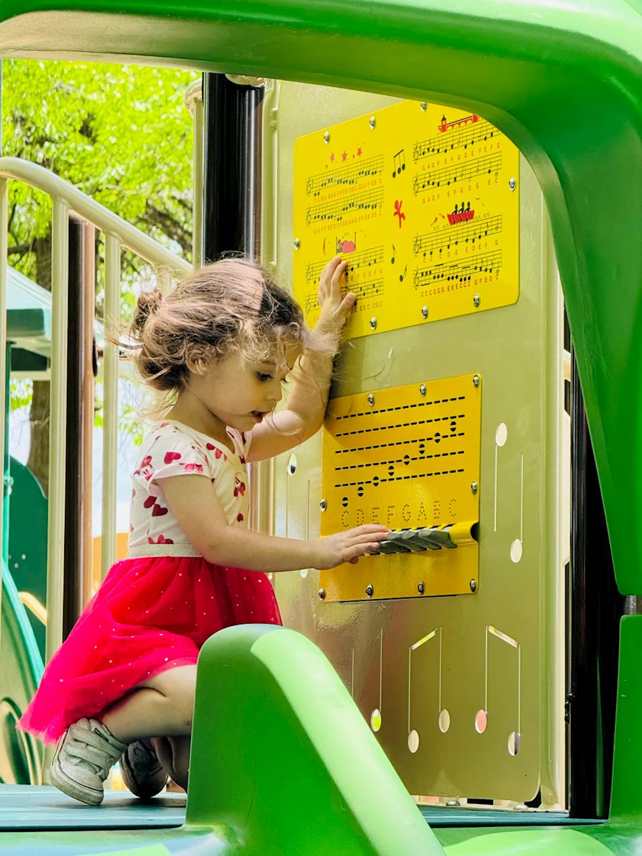 New playground dedicated at Sunset Hill in memory of late park foundation board member Sharon Kish