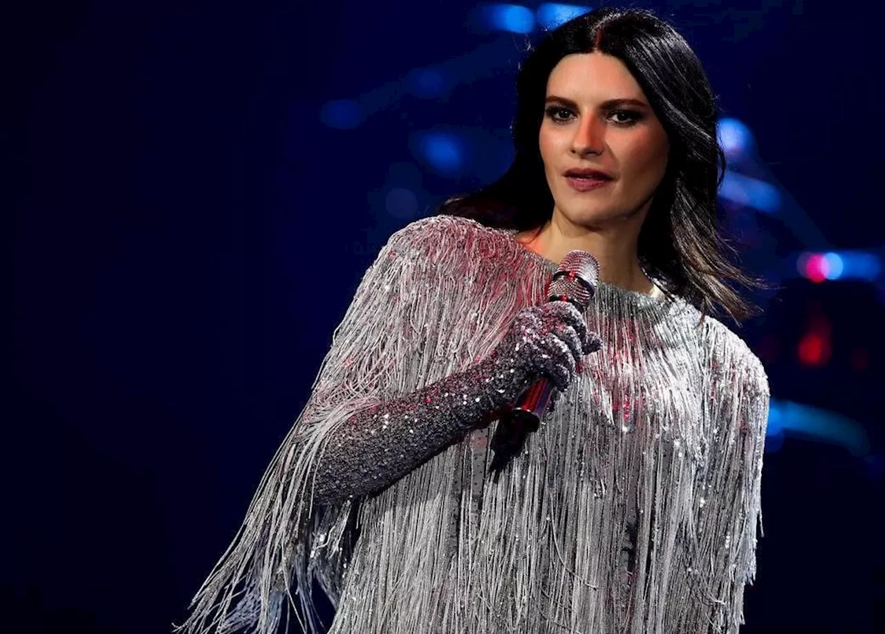 Laura Pausini achava que não brilharia aos 50: “Disseram que eu estaria acabada”