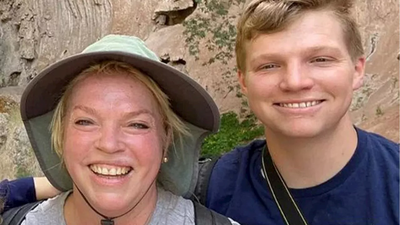 'Sister Wives' Star Janelle Brown Posts About 'Emotional' Mother's Day Following Son Garrison's Death