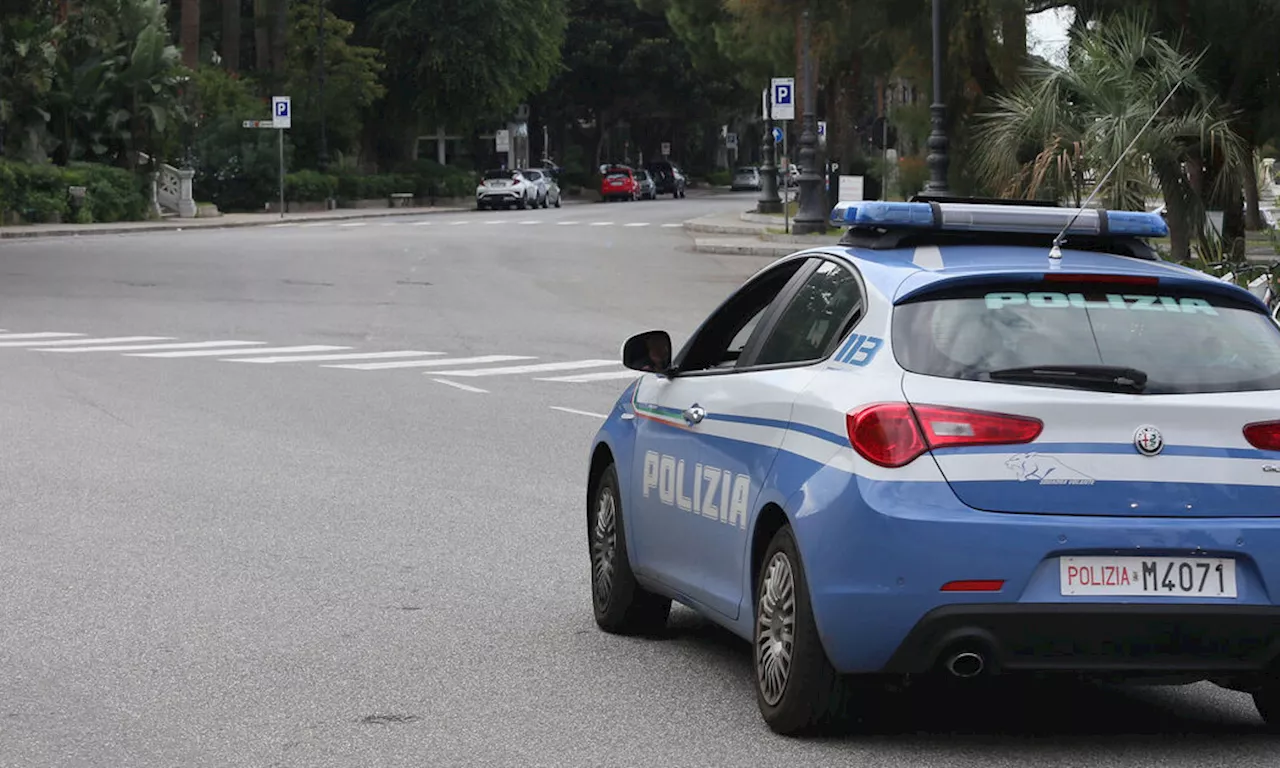 Rivoli, due militanti della Lega aggrediti durante il volantinaggio: tre indagati (due sono minorenni)