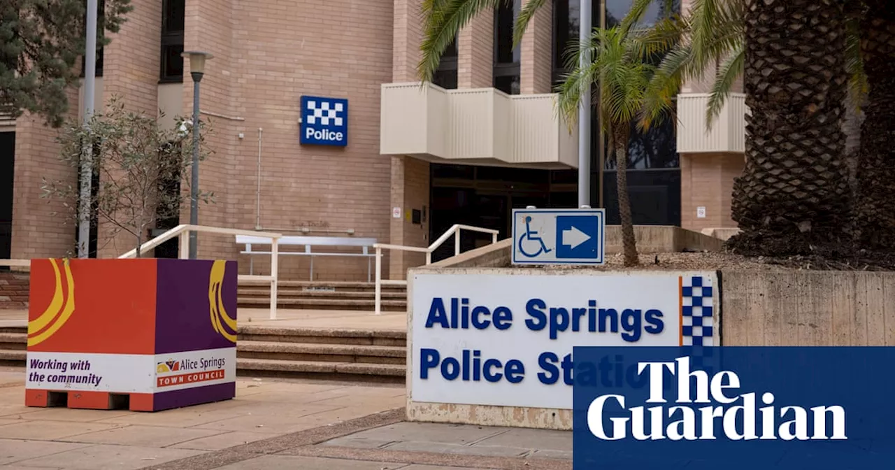 NT police sergeant shared photo of topless Aboriginal woman with other officers, inquest told