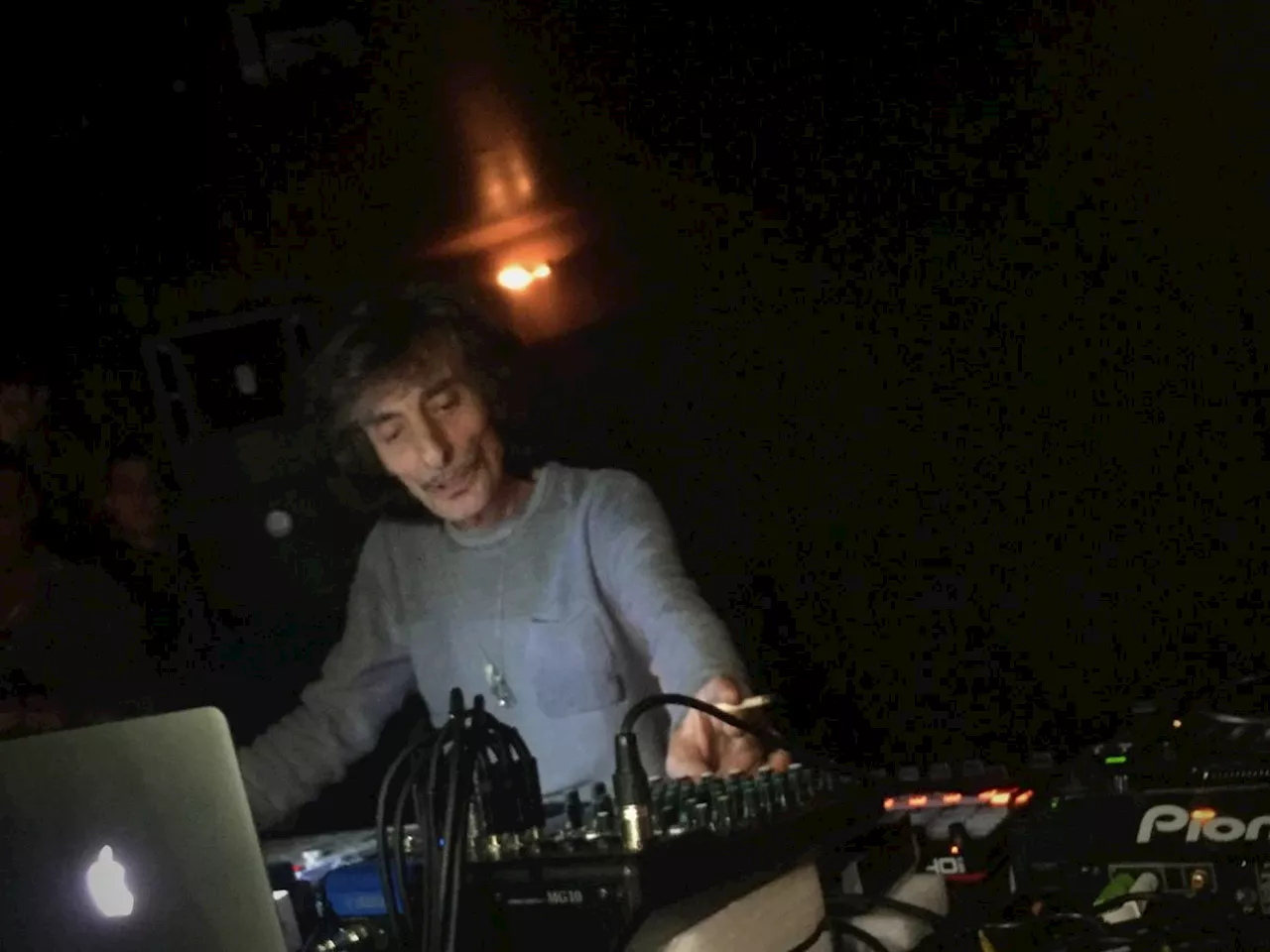 Il manager di Franchino racconta le ultime ore del dj: ecco cosa è successo