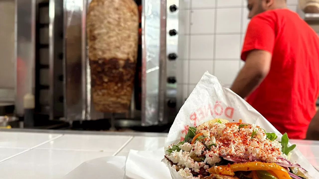 Sürpriz, « le meilleur kebab de Paris », ouvre une troisième adresse à Bastille