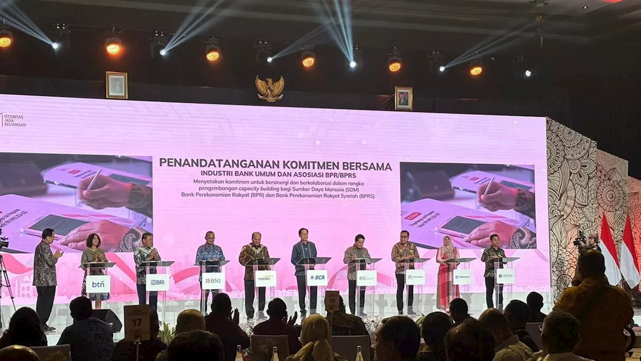 OJK Luncurkan Roadmap Pengembangan dan Penguatan Industri BPR-BPRS 2024-2027