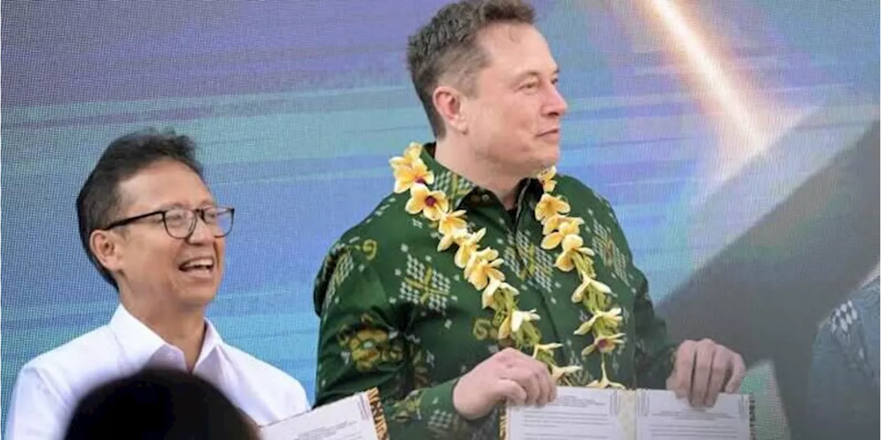 Elon Musk Ngaku Tertarik Investasi di Indonesia Usai Resmikan Starlink di Bali