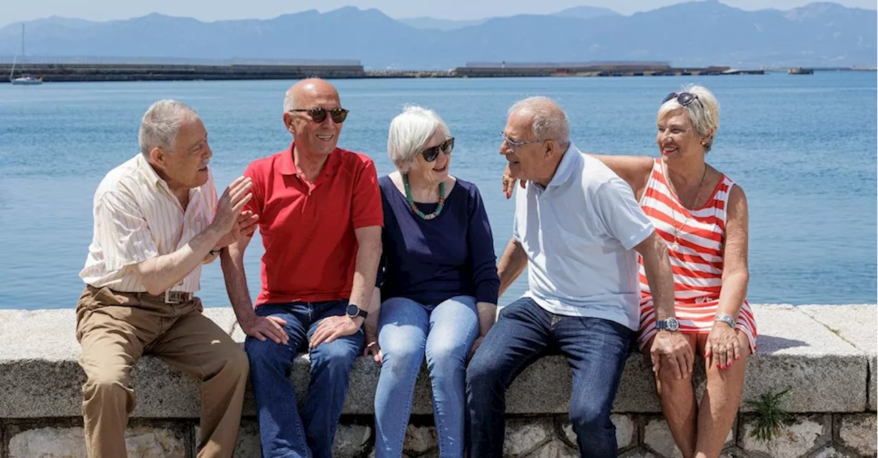 Italiani sempre più anziani, il 10% ragazze non vuole figli, il 7,5% ne vuole uno