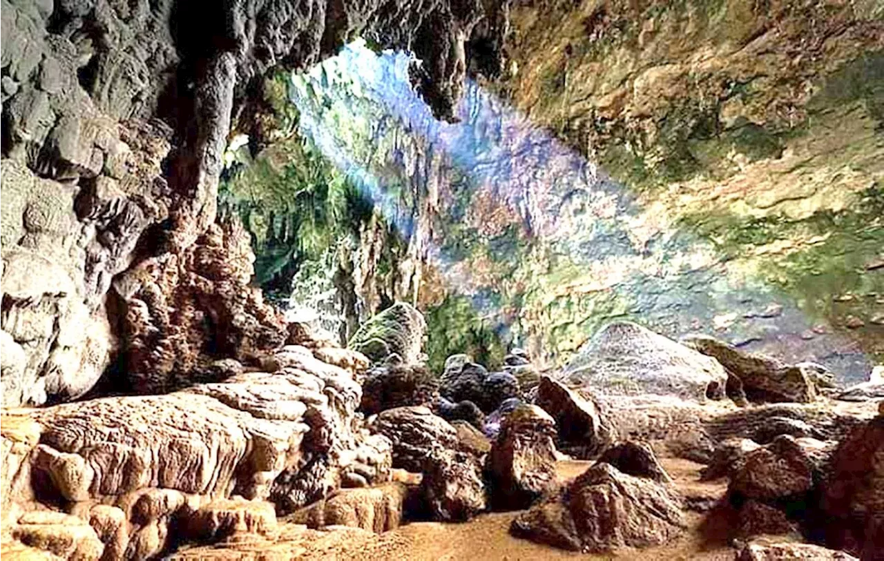 Archaeologists dig anew in Callao Cave