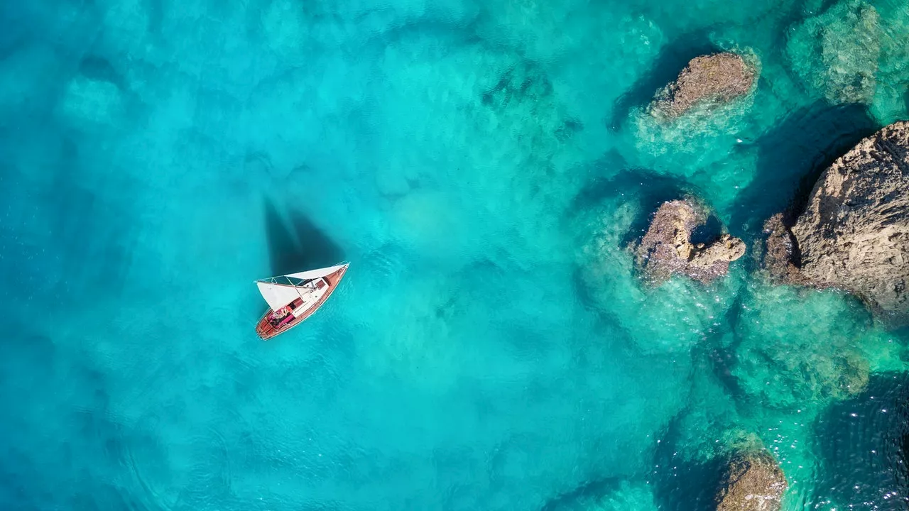 Méditerranée : comment préserver la mer la plus polluée au monde ?