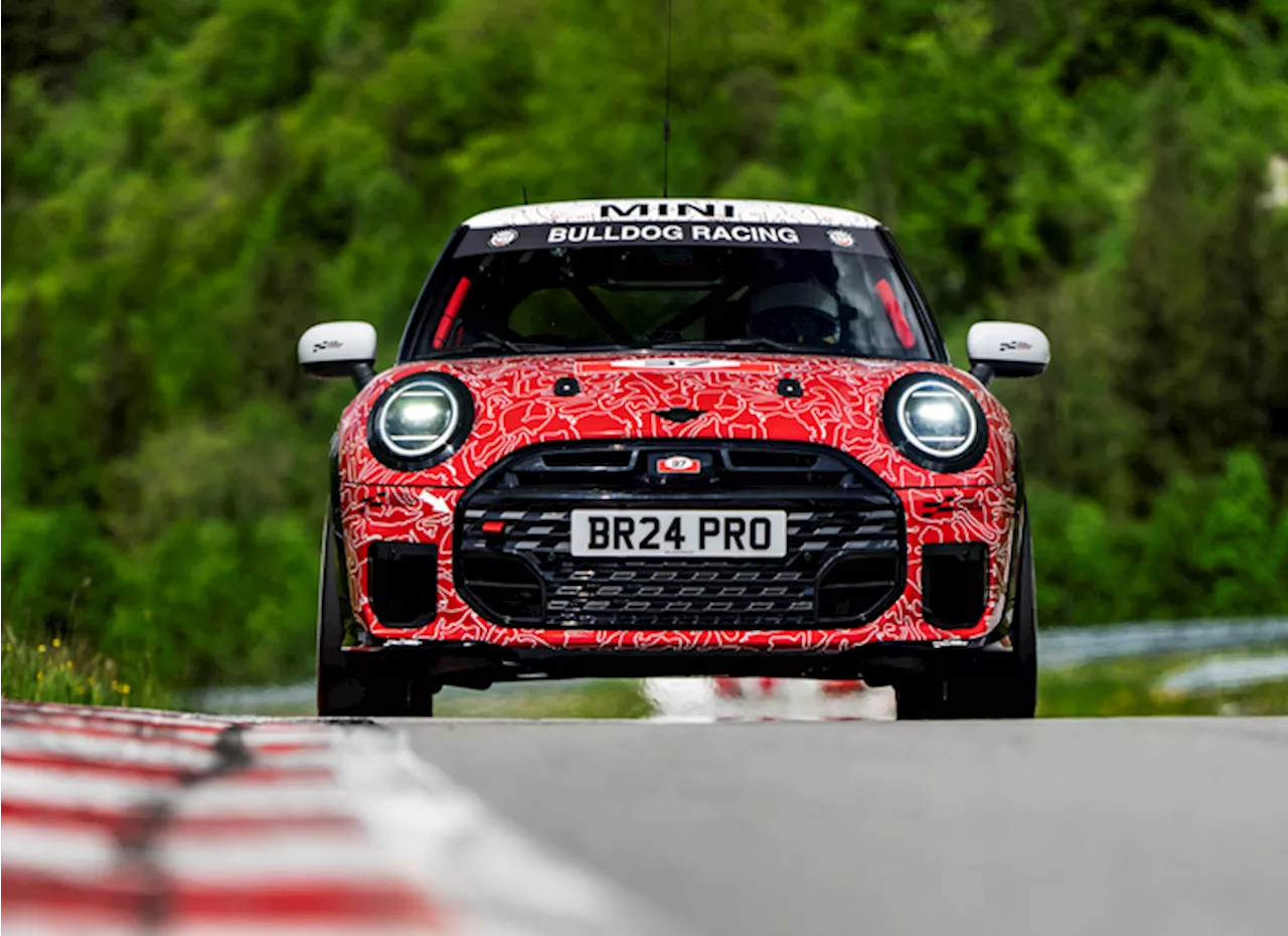 Mini John Cooper Works, al Nürburgring con nuova generazione