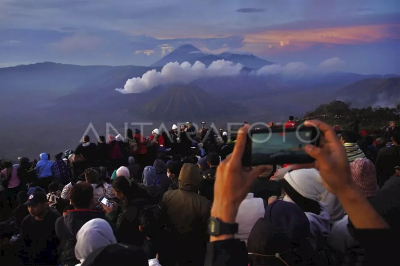 BB TNBTS siapkan skema tambah kuota wisatawan Bromo saat libur Waisak