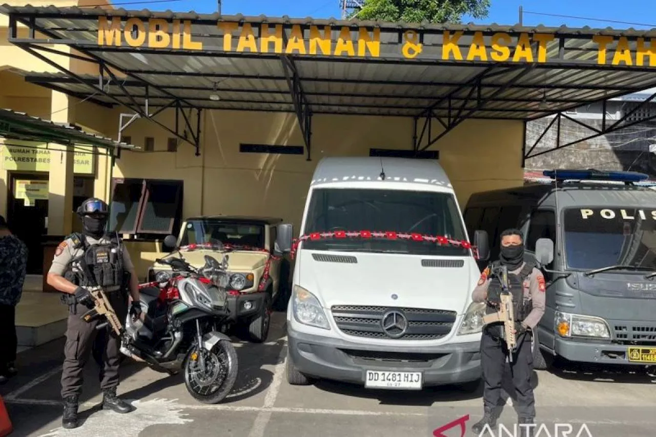 KPK sita tiga kendaraan SYL di Kota Makassar