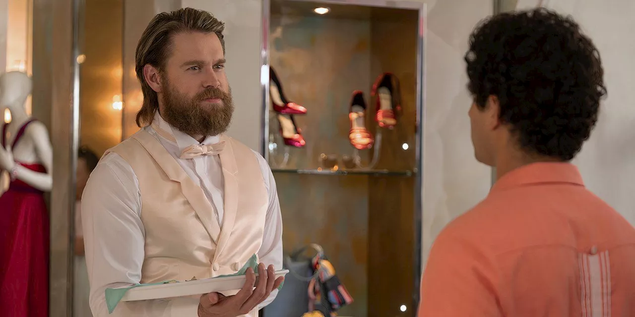 'Acapulco' Sneak Peek - Chord Overstreet Stumbles Over His French