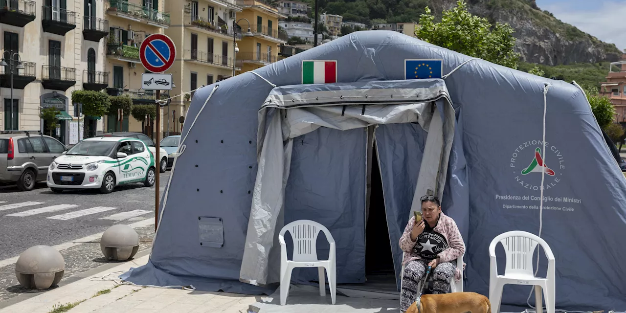 Italie : après une série de séismes près de Naples, les habitants réclament des mesures de protection