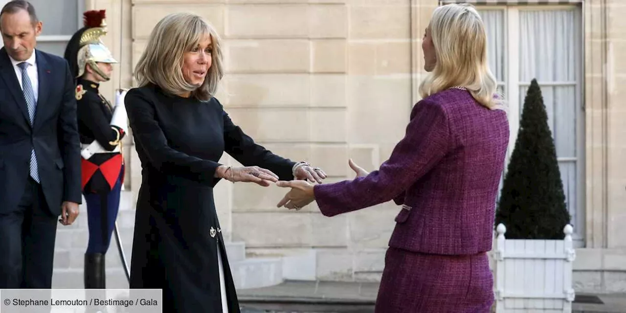 Brigitte Macron, « une femme merveilleuse » : cette jeune Première dame qui lui déclare sa flamme