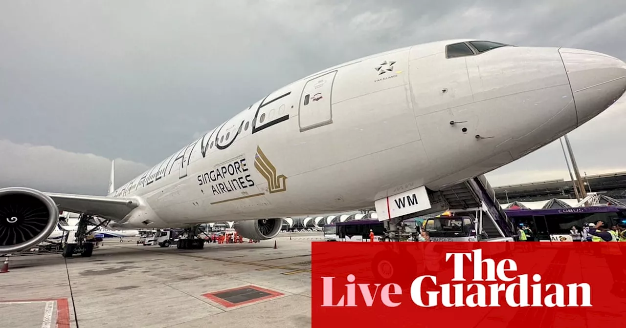 Singapore Airlines flight: one dead and more than 20 injured after severe turbulence